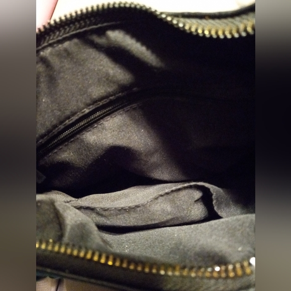 Black Leather Like Shoulder Bag - Picture 2 of 3